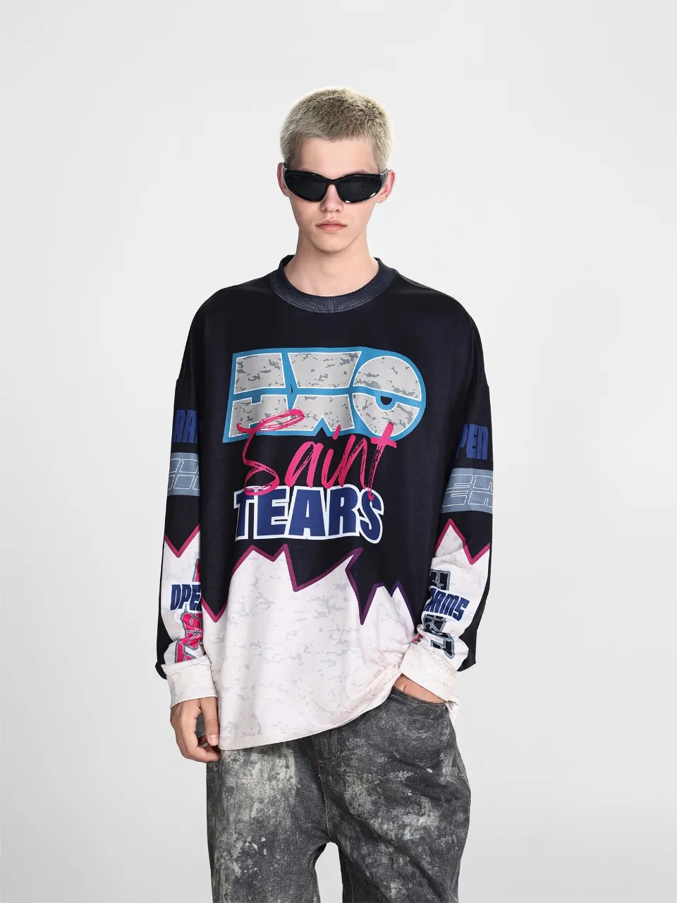 Saint michael tears all-over printed long-sleeved vintage autumn and winter T-shirt Style number: 111 Size: M L XL Wholesale price: 136 Color: black blue